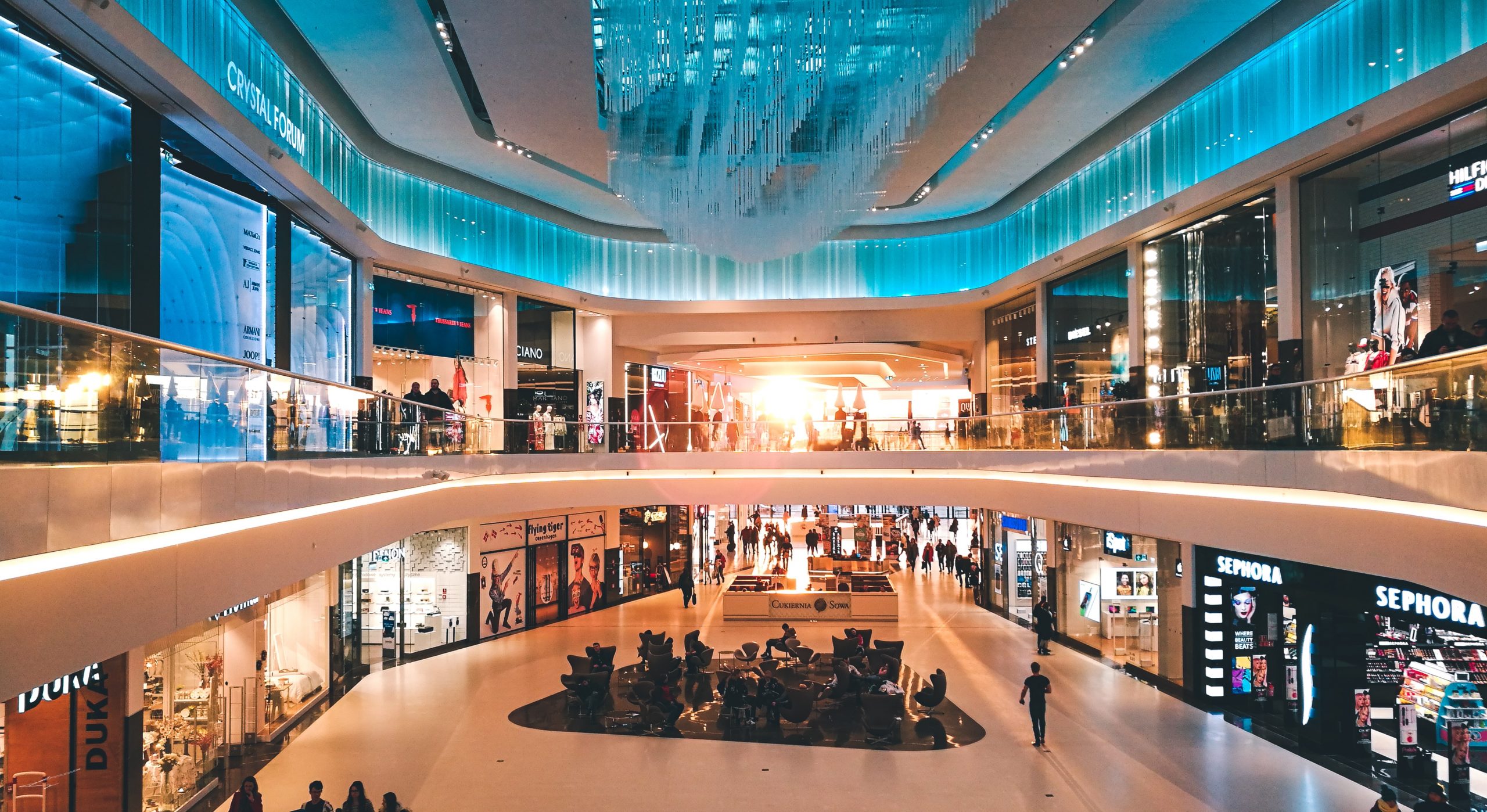 Ouvrir un commerce en centre commercial : est-ce une bonne idée